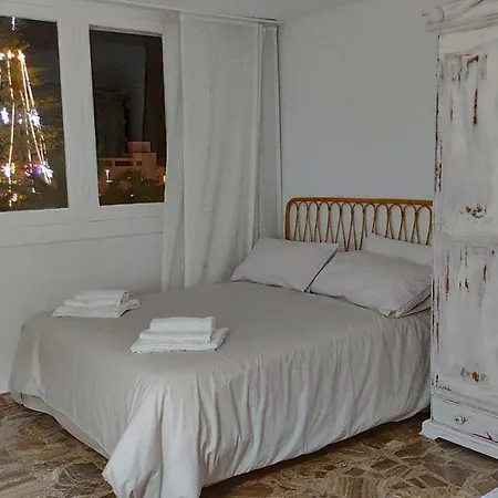 Perfect Near The Beach